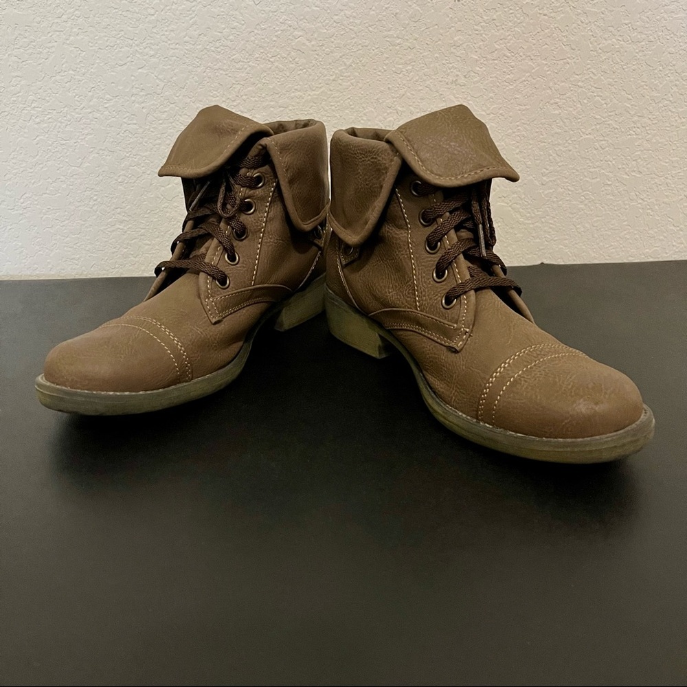 Rocket Dog brown lace up moto boots 8.5